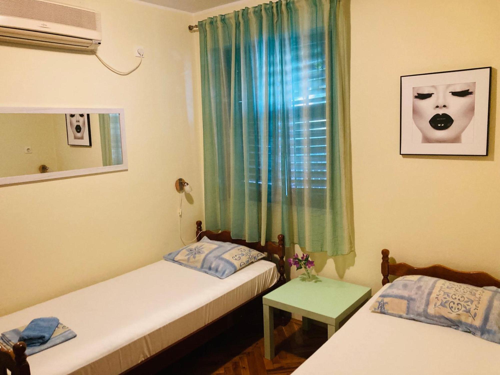 Apartmani Ilic Herceg Novi Exteriör bild
